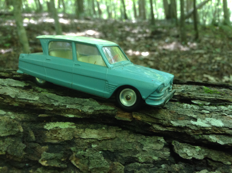 Illustration for article titled French Friday: Say Bonjour To My Petit Ami (Auto History)